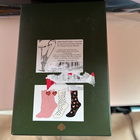 Kate Spade Hearts 3-pack Crew Socks Shoe Size 4-10 Valentines - Picture 5 of 5
